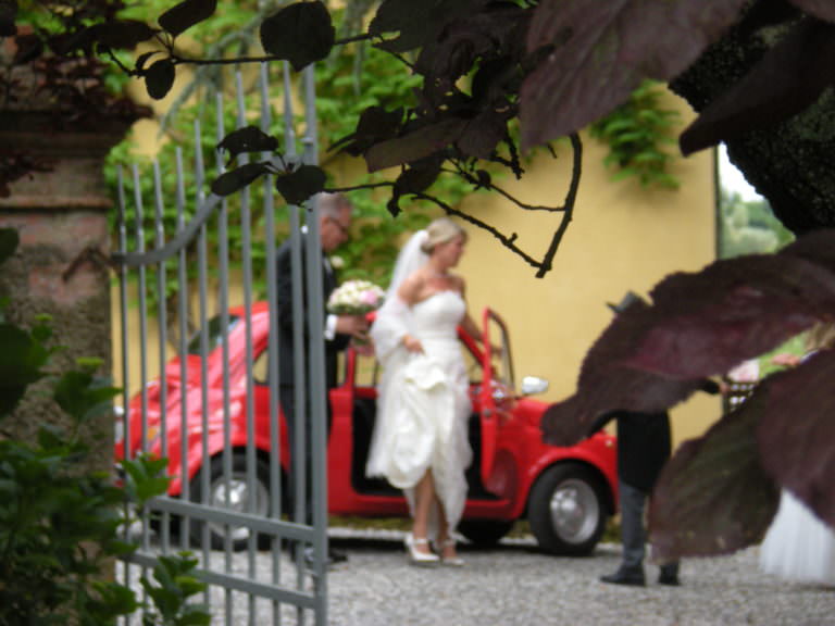 Piccole cerimonie e matrimoni intimi e curati
