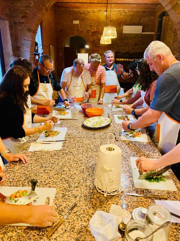 Cucinare in compagnia