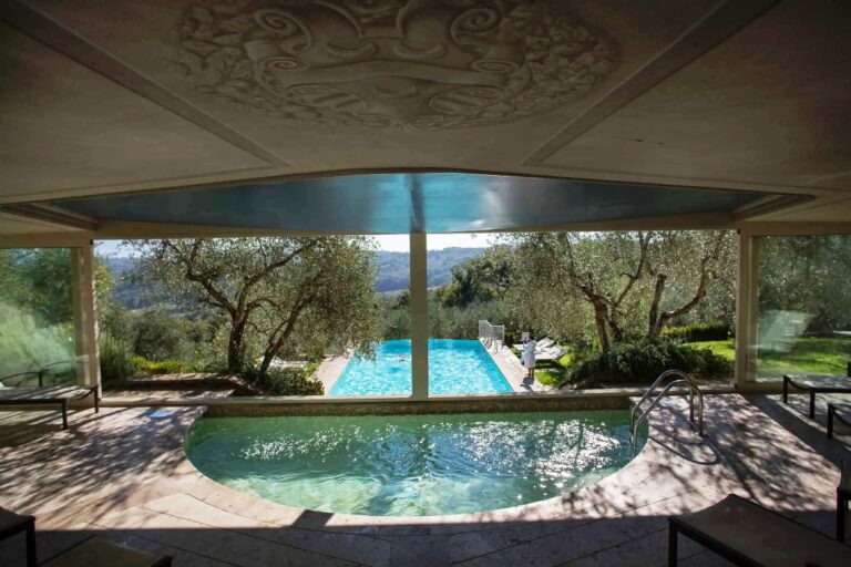 Bellissima jacuzzi con vista